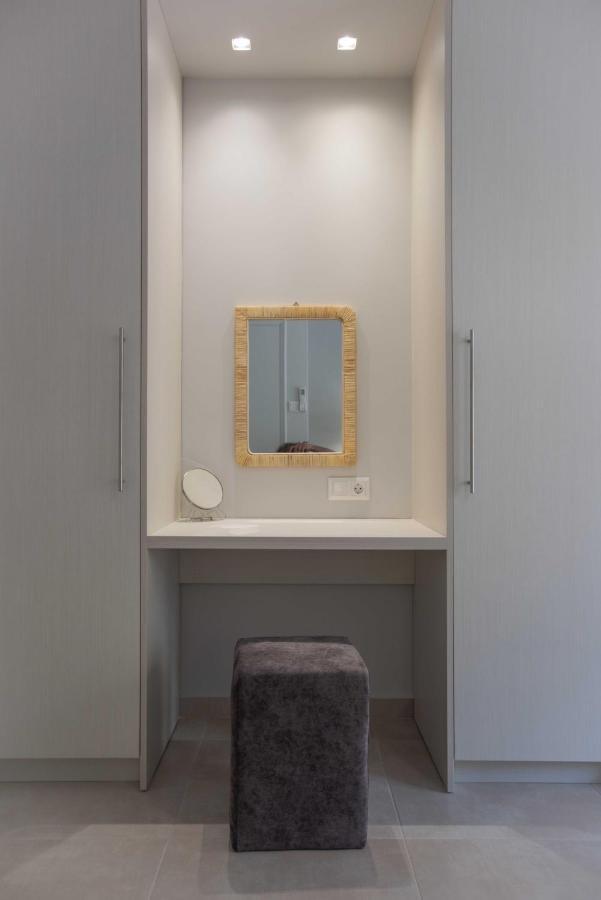 Central Spacious Apt Close To Port-Sites W/View 2 Iraklio Exterior foto